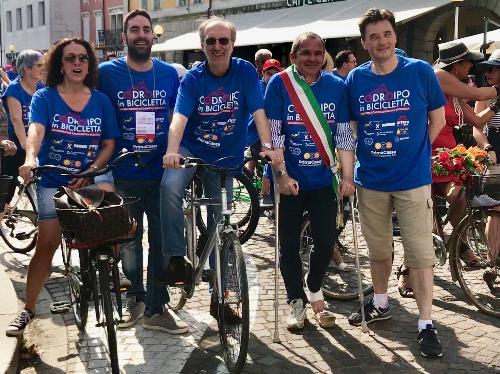 Il vicepresidente della Regione Riccardo Riccardi alla pedalata "Codroipo in bicicletta"